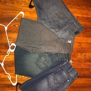 LEVI’s JEANS 514’s